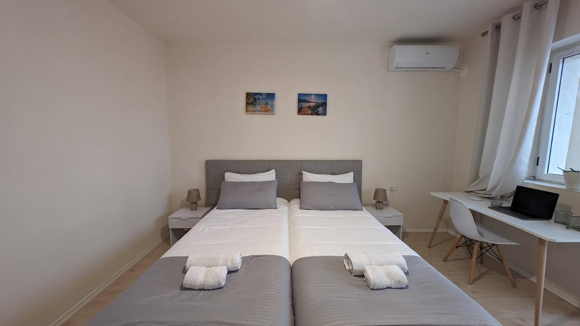 Modern Cozy Apartment 10 Min Walk To Skanderbeg Square ティラナ エクステリア 写真