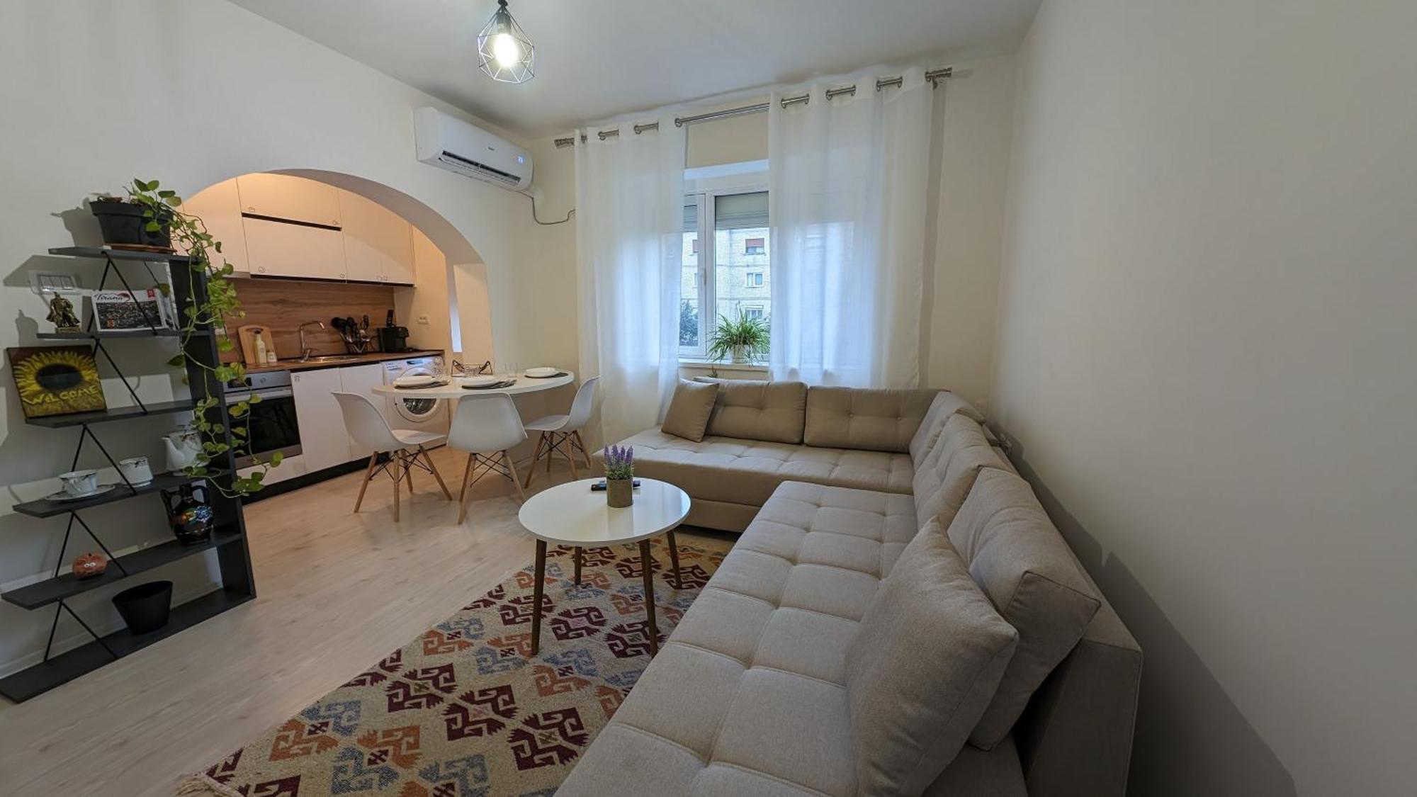 Modern Cozy Apartment 10 Min Walk To Skanderbeg Square ティラナ エクステリア 写真