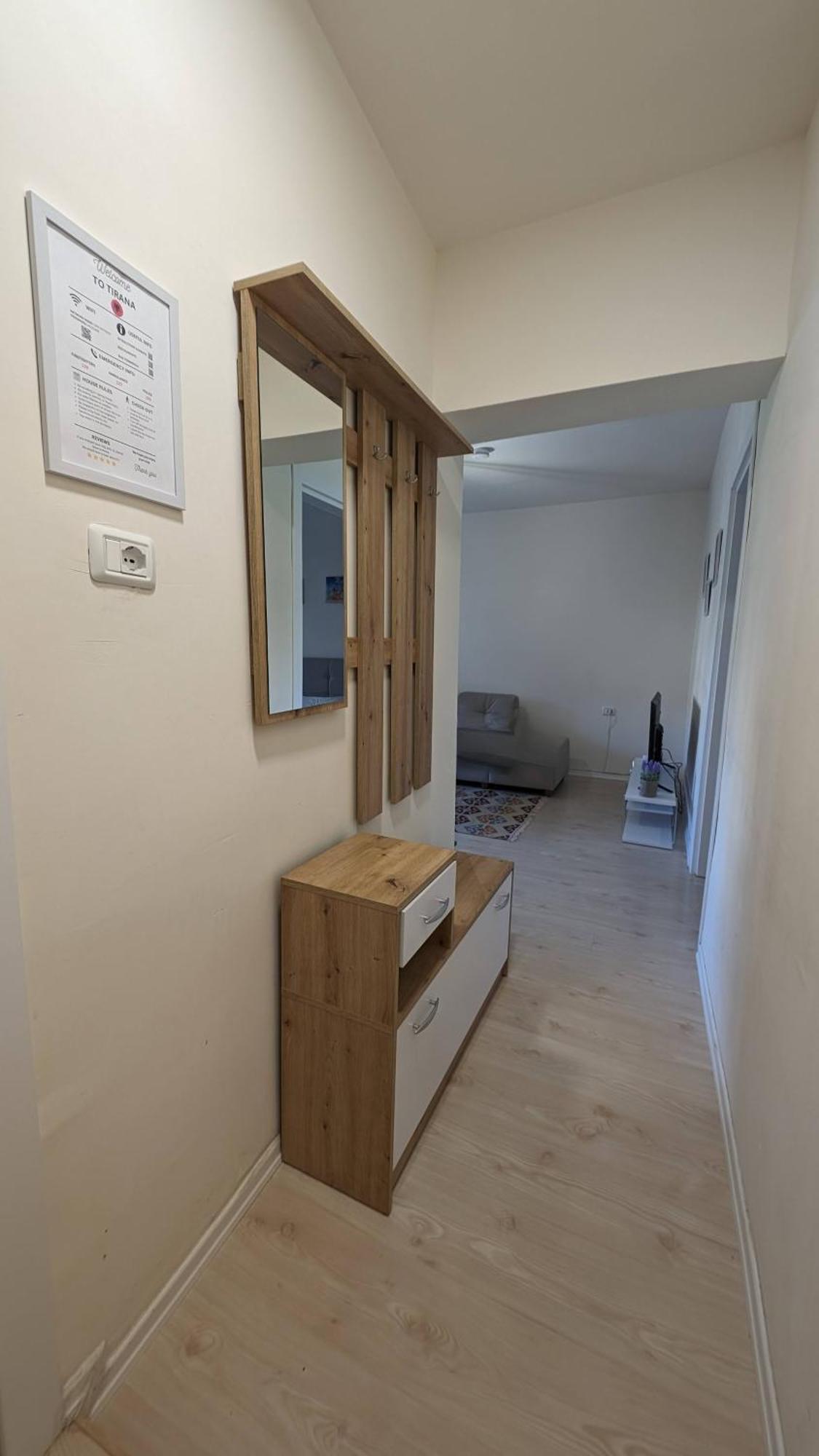 Modern Cozy Apartment 10 Min Walk To Skanderbeg Square ティラナ エクステリア 写真